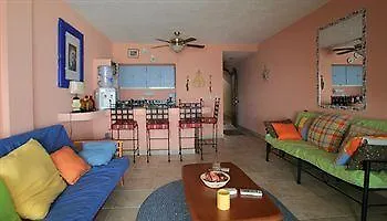 *** Hotel Plaza Marina Condos Playa del Carmen Mexico
